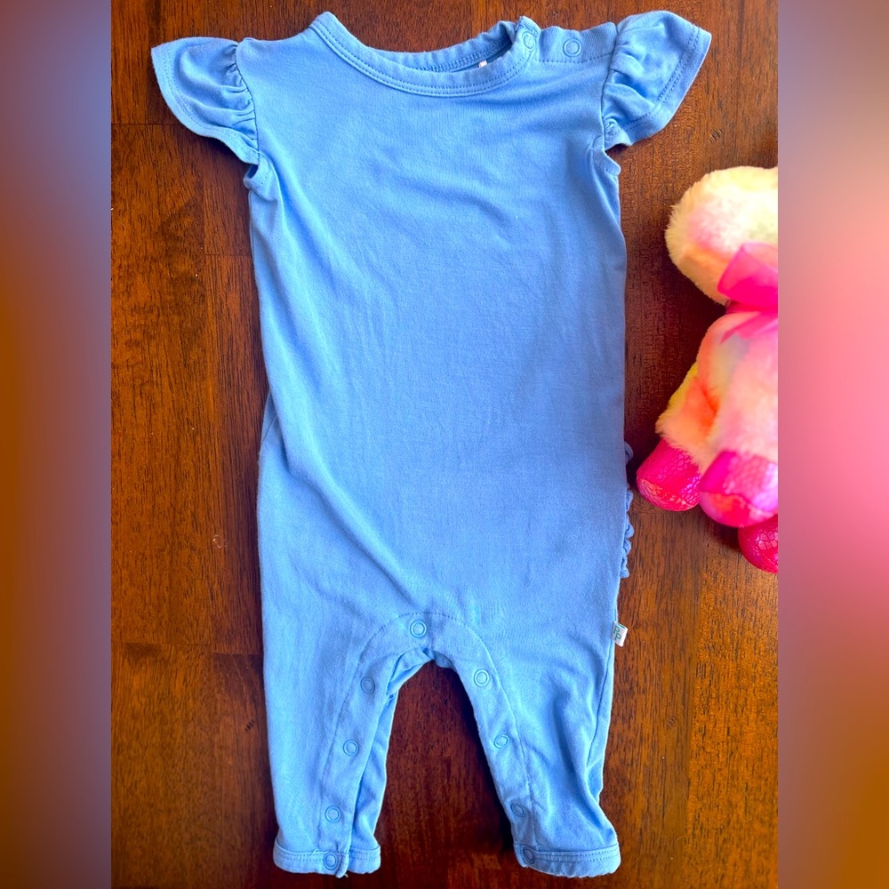 * Sold* Posh peanut newborn romper